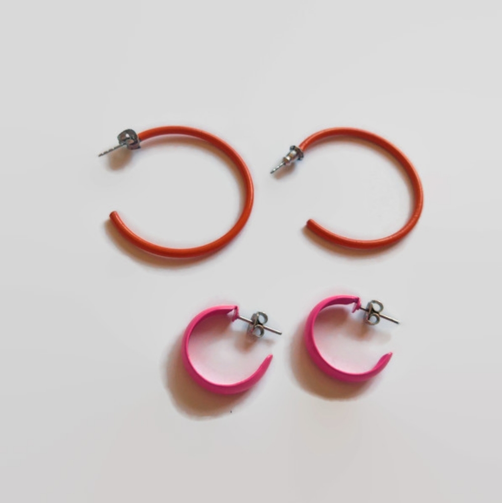 5/$20 - Neon hoop earrings- pink and orange